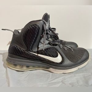 Nike Lebron 9 “Cool Grey”